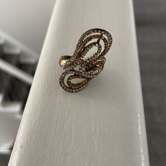 Cache silver and rhinestone crystal ring size 6 - Picture 4 of 7